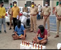 Lockdown 2 | अहमदनगरमधून रुग्णवाहिकेतून दारुची वाहतूक, तीन लाखांचा मुद्देमाल जप्त 