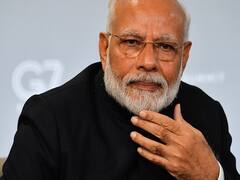 PM Modi stands on number 1 position in combating corona