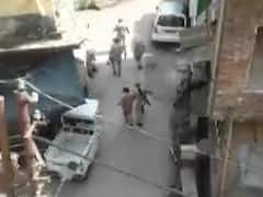 Kanpur: Corona warriors attacked in hotspot