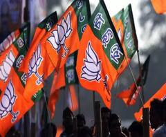 করোনা সংক্রান্ত তথ্য গোপন, রেশন দুর্নীতি সহ একাধিক দাবিতে রাজ্যজুড়ে বিজেপির বিক্ষোভ