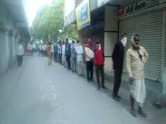 બનાસકાંઠાઃ કાંકરેજના થરામાં ખાતર માટે ખેડૂતોની લાઈન, જાળવ્યું યોગ્ય અંતર