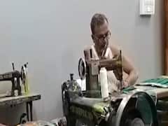 Inspiring: Specially-abled Siyaraam makes masks for needy in MP's Hoshangabad