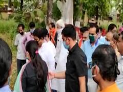 Lakhimpur: Lockdown violated during ration distribution