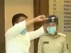 સુરતના પોલીસકર્મીઓ માટે બનાવાયા અનોખા ફેસ ગાર્ડ, જુઓ વીડિયો 