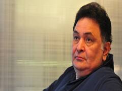 Rishi Kapoor passes away a day after Irrfan Khan's demise