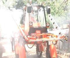 Mumbai Sanitation | मुंबईत पालिकेकडून निर्जंतुकीकरणाला सुरुवात, एरियल मिस्ट ब्लोईंग मशिनद्वारे सॅनिटायझेशन