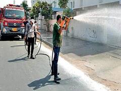 Ground Report: नोएडा के क्लियो काउंटी सोसायटी को किया जा रहा सैनेटाइज