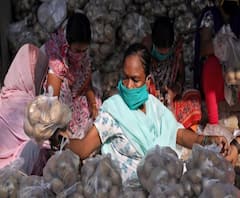 ভিড় এড়ানো যাচ্ছে না, বন্ধ করা হলো বাগুইআটি-নিউটাউন এলাকার জ্যোতিনগর ও জগৎপুর বাজার 