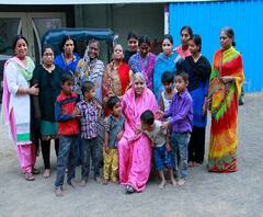 Help for Sindhutai Sapkal | निराधारांना आश्रय देणाऱ्या सिंधुताईंना हात देण्याची वेळ, त्यांच्या कार्याला मदत करण्यासाठी इथे संपर्क साधा