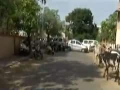 અમદાવાદઃ વિજયનગર પત્રકાર કોલોનીએ પ્રવેશ માટેના તમામ રસ્તા કરી દીધા બ્લોક, જુઓ વીડિયો