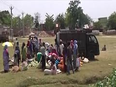 Ground Report: रांची में सब्जी खरीद रहे लोगों ने उड़ाई Social Distancing की धज्जियां