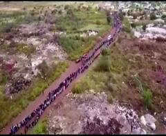 #Africa | आफ्रिकेत जेवणाच्या पाकिटासाठी चार किलोमीटर्सची रांग, दक्षिण आफ्रिकेतही लॉकडाऊनचं संकट