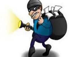 লকডাউনে দমদম রোডে মুদির দোকানে লুঠ, আলিপুরদুয়ারে চুরি লক্ষাধিক টাকার মদ