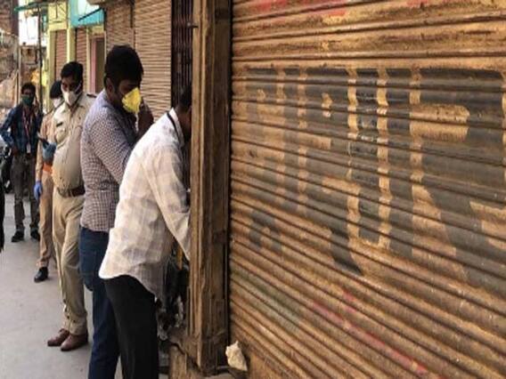 દાહોદઃ લોકડાઉનો ભંગ કરનાર વેપારીઓ સામે તંત્રની લાલ આંખ, ચાર દુકાનો કરાઈ સીલ, જુઓ વીડિયો