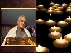 PM Modi ने पूर्व प्रधानमंत्री Atal Bihari Vajpayee की कविता 'Aao Diya Jalaye' को ट्वीट किया