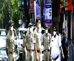 দেখুন, লকডাউন সফল করতে কড়া কলকাতা পুলিশ 