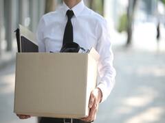 Lockdown: PM Modi की अपील बेअसर,Noida की Canvas कंपनी पर 12 लोगों को नौकरी से निकालने का आरोप