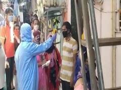 मुंबई के धारावी में घर घर जाकर स्क्रीनिंग शुरू | Top 25