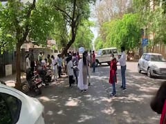 અમદાવાદઃ વાડજના કિરણ પાર્કને કરાયો ક્લસ્ટર ક્વોરેન્ટાઇન, જુઓ વીડિયો