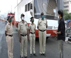 Vanity Van For Police | सिनेकलाकारांच्या व्हॅनिटी व्हॅन आता पोलिसांसाठी उपलब्ध