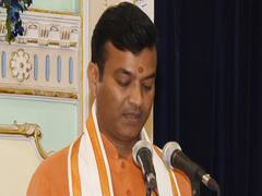 यूपी के मंत्री Anand Shukla ने Tablighi Jamaat को लेकर दिया विवादित बयान