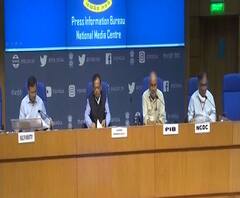 Health Minister on #Corona | धारावीत कोरोनाचा धोका टाळण्यासाठी पोर्टेबल शौचालय वापरा - केंद्रीय आरोग्य पथक