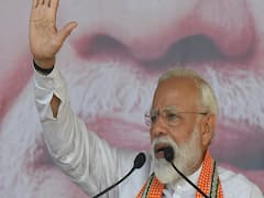 PM Modi lauds postmen for their efforts 