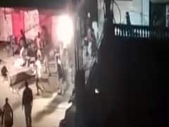 Bengaluru:15 लोगों को क्वारंटाइन करने गई नगरपालिका की टीम पर लोगों ने किया हमला