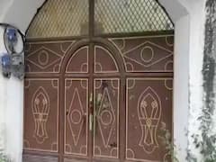 When Maulana Saad's farmhouse was raided | Sansani (23.04.2020)