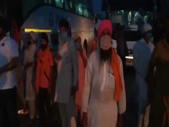 'हम Nanded में बड़े आराम से थे, वापस बुलाकर परेशानी में डाला गया'- नांदेड़ से वापस आईं श्रद्धालु