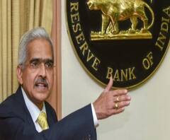 ২০২১-২২-এ বৃদ্ধির হারের যে পূর্বাভাসের কথা রিজার্ভ ব্যাঙ্কের গভর্নর বলেছেন, তা বাস্তবোচিত নয়, বললেন অর্থনীতিবিদ সুমন মুখোপাধ্যায় 