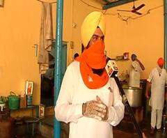 Lockdown Help | अंधेरी, मरोळमध्ये गुरुद्वारात जेवण देऊन निराधारांना मदतीचा हात, पोलीस, पालिका कर्मचाऱ्यांचीही सोय