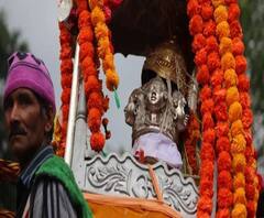 বিশ্রাম শেষ, উখিমঠের মন্দির থেকে কেদার-যাত্রা শুরু দেবাদিদেবের