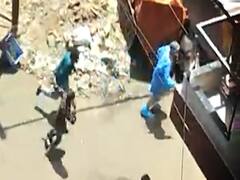 खतरे में जान बचाने वाले 'फरिश्ते', कैसे जीतेंगे 'कोरोना' की जंग ? | Sansani 