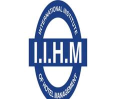 গরিবদের খাবার বিতরণে আইআইএইচএম এবং ইন্ডিস্মার্ট হোটেল গ্রুপের উদ্যোগ