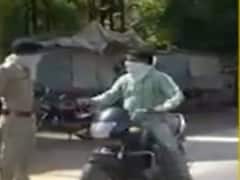 વડોદરામાં કોરોનાનો હાહાકારઃ તાંદલજા વિસ્તારના તમામ રસ્તા કરાયા બ્લોક, જુઓ વીડિયો 