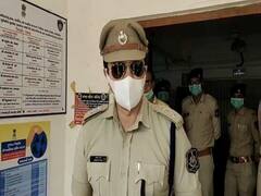 પાટણઃ સિદ્ધપુરમાં પોલીસ પર પિતા-પુત્રે કર્યો હુમલો, જુઓ વીડિયો