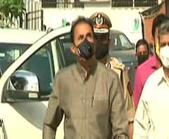 Coronavirus | Anil Deshmukh | गृहमंत्र्यांची वरळी कोळीवाड्याला भेट; ड्रोनवरुन वरळीकरांना सूचना