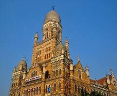 BMC | वॉर्डबॉय भरतीसाठी मुंबई महापालिकेची जाहिरात, कोरोनाच्या वाढत्या रुग्णांंमुळे मनपा रुग्णालयावर ताण