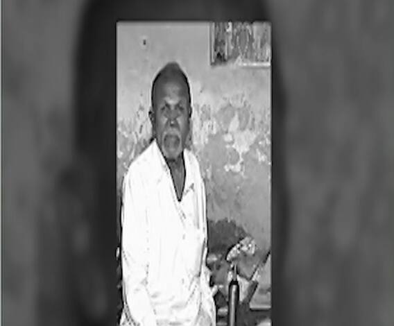 Uttam Bandu Tupe | ज्येष्ठ साहित्यिक 'झुलवा'कार उत्तम बंडू तुपे यांचं निधन