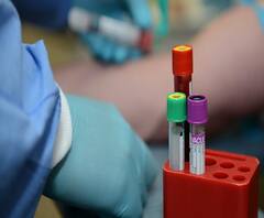 মে মাসেই আসছে করোনা প্রতিষেধক? 