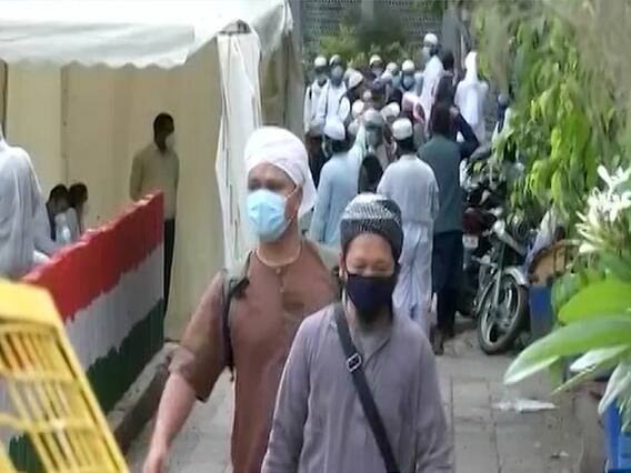 क्या उम्र से कोरोना संक्रमण का रिश्ता है... किस उम्र में कितना खतरा ? Master stroke 