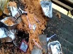 बिहार में स्पेशल श्रमिक ट्रेन में बासी खाना देने पर यात्रियों का हंगामा