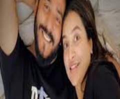  লকডাউনের ৪৮ দিন, গৃহবন্দি শুভশ্রী স্বামী রাজের সঙ্গে ছবি শেয়ার করে জানালেন সুখবর 