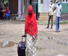 ৭ টায় বাংলা(২): ঔরঙ্গাবাদে মালগাড়ির ধাক্কায় ১৬ পরিযায়ী শ্ৰমিকদের মৃত্যু; ভারতীয়দের দেশে ফিরতে ব্যবস্থা বিশেষ বিমানের, সঙ্গে আরও খবর