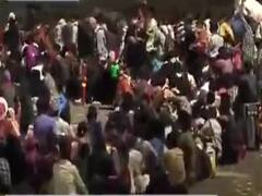 Mumbai: घर जाने की आस में कुर्ला स्टेशन पर रोज जमा हो रही मजदूरों की भीड़