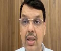 Politics Over Train | राज्य सरकार अपयश लपवण्यासाठी केंद्र सरकारवर खापर फोडतंय - देवेंद्र फडणवीस