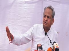 'Piyush Goyal को बिना विभाग का मंत्री बना दिया जाए'- श्रमिक ट्रेनों में हुई मौतों पर Ashok Gehlot