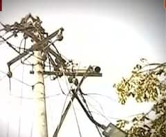 জল-বিদ্যুতের দাবিতে রাস্তায় নেমে অসুস্থ হয়ে মৃত্যু পর্ণশ্রীর কেন্দ্রীয় সরকারি কর্মীর 