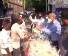 সঙ্কটকালে দুঃস্থদের পাশে স্টেট ব্যাঙ্ক অফ ইন্ডিয়া অফিসার্স অ্যাসোসিয়েশন